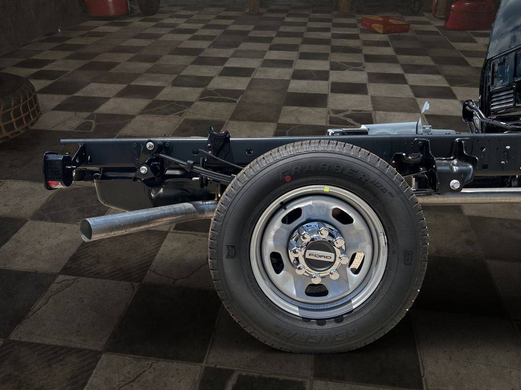 2026 Ford Chassis Cab F-350® XL
