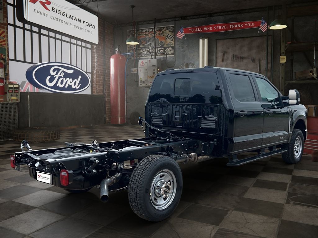 2026 Ford Chassis Cab F-350® XL
