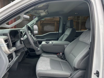 2026 Ford Chassis Cab F-350® XLT