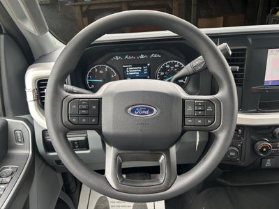 2026 Ford Chassis Cab F-350® XLT