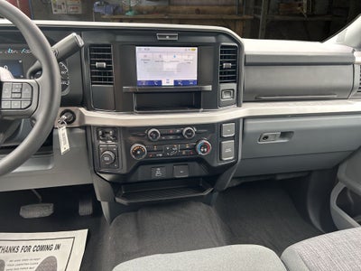 2026 Ford Chassis Cab F-350® XLT