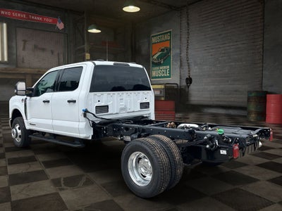 2026 Ford Chassis Cab F-350® XLT