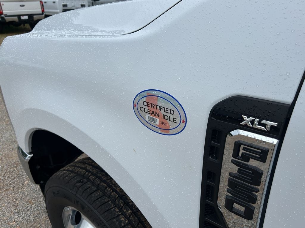 2026 Ford Chassis Cab F-350® XLT