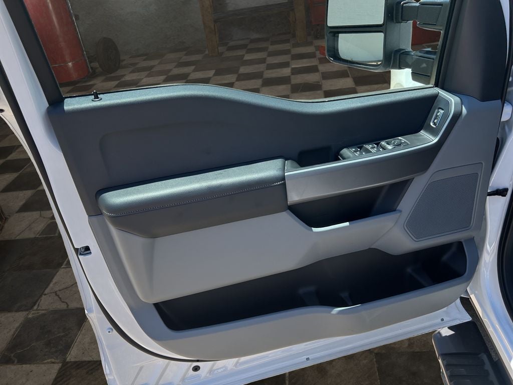 2026 Ford F-350SD XLT DRW