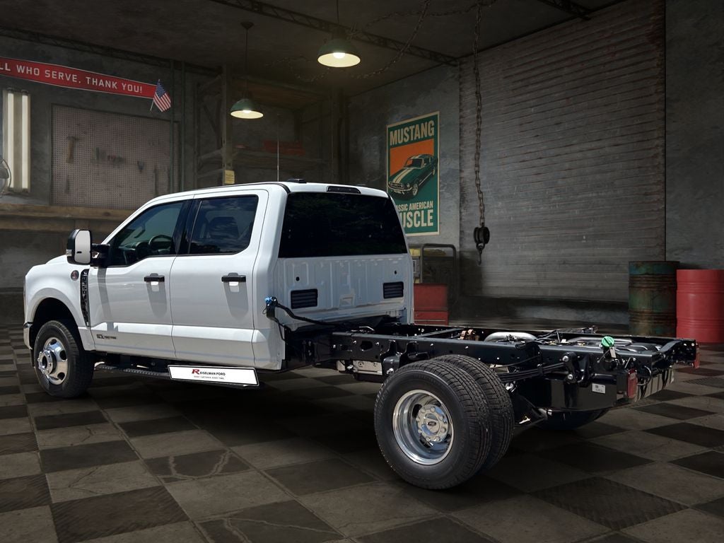 2026 Ford F-350SD XLT DRW