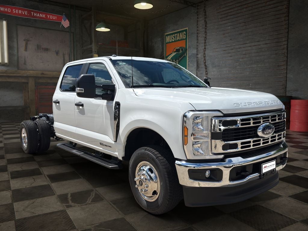 2026 Ford Chassis Cab F-350® XL