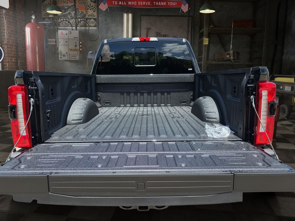 2026 Ford Chassis Cab F-350® XL