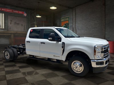 2026 Ford Chassis Cab F-350® XL
