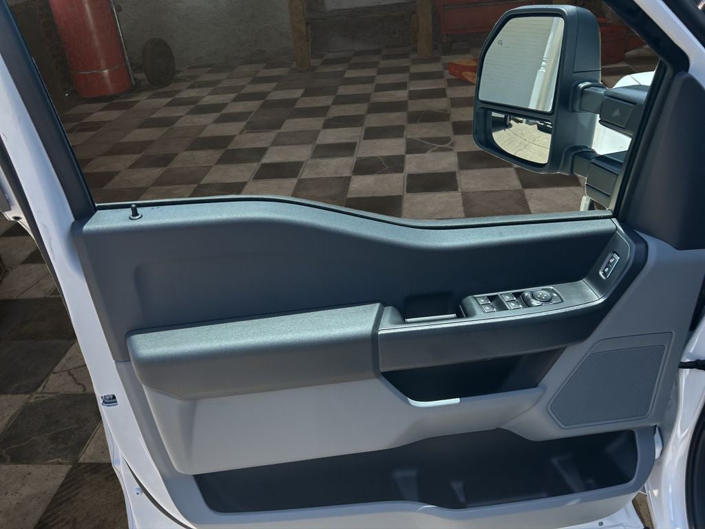2026 Ford Chassis Cab F-350® XL