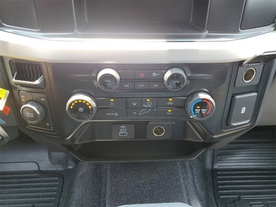 2025 Ford Chassis Cab F-350® XL