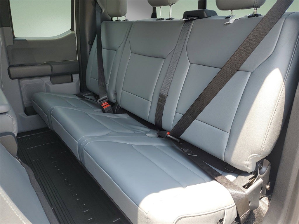 2025 Ford Chassis Cab F-350® XL