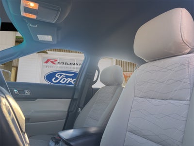 2015 Ford Explorer Base
