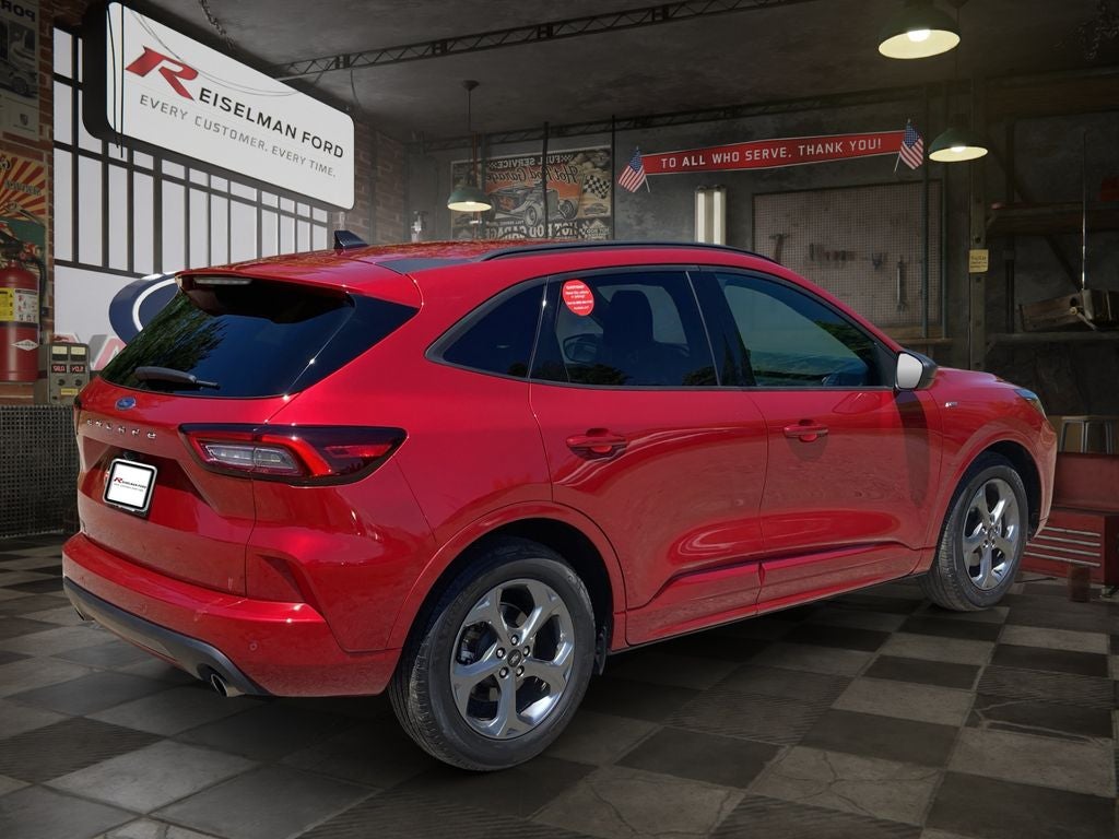 2023 Ford Escape ST-Line