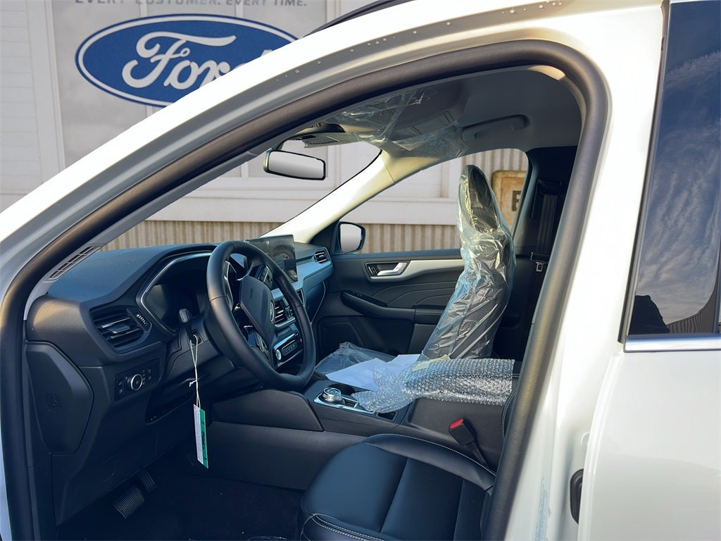 2026 Ford Escape Platinum™