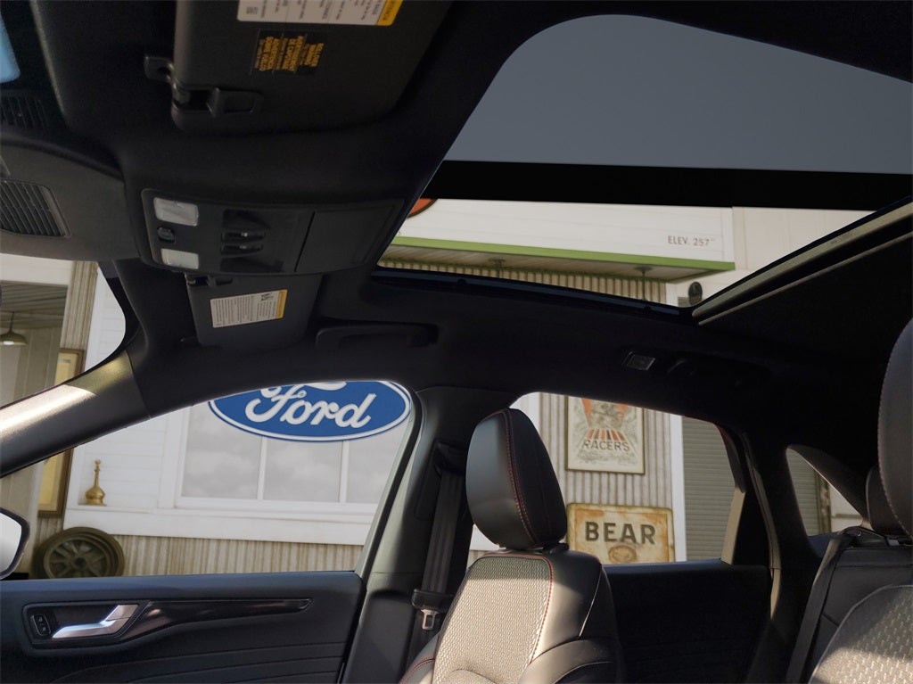 2026 Ford Escape ST-Line Select