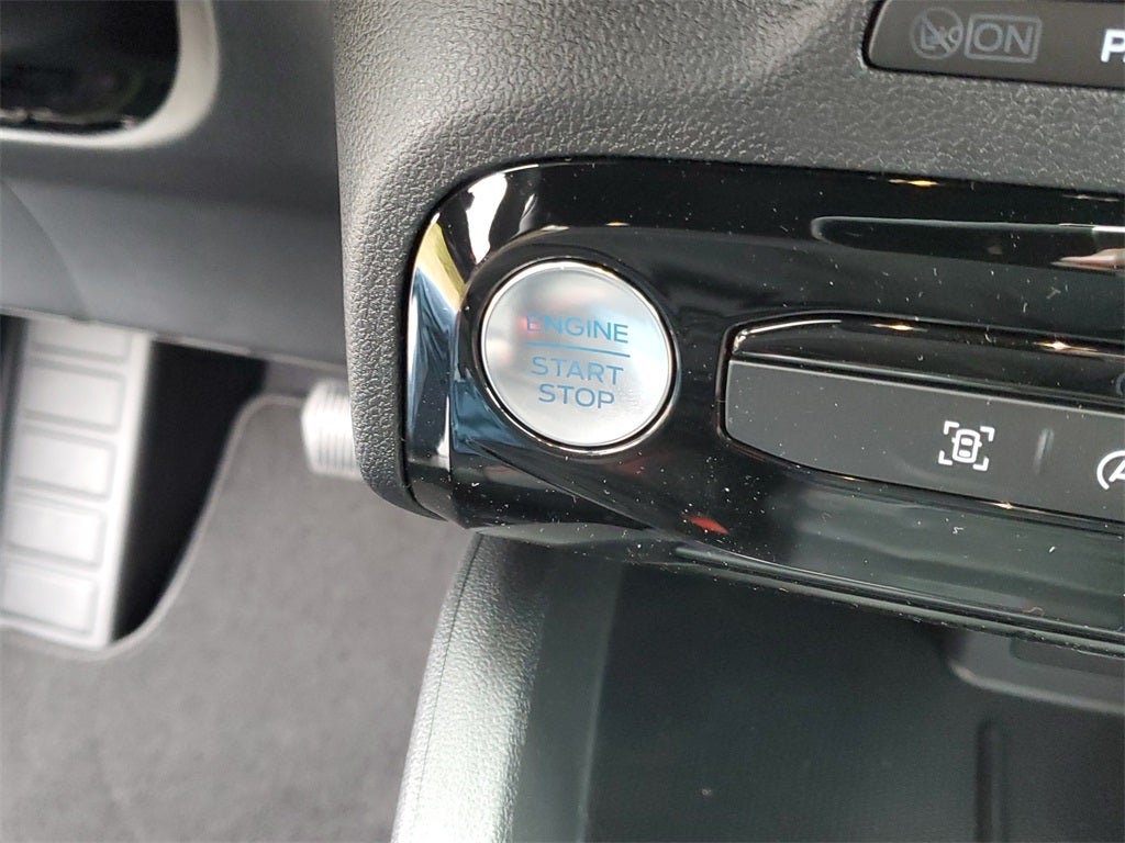 2026 Ford Escape ST-Line Select