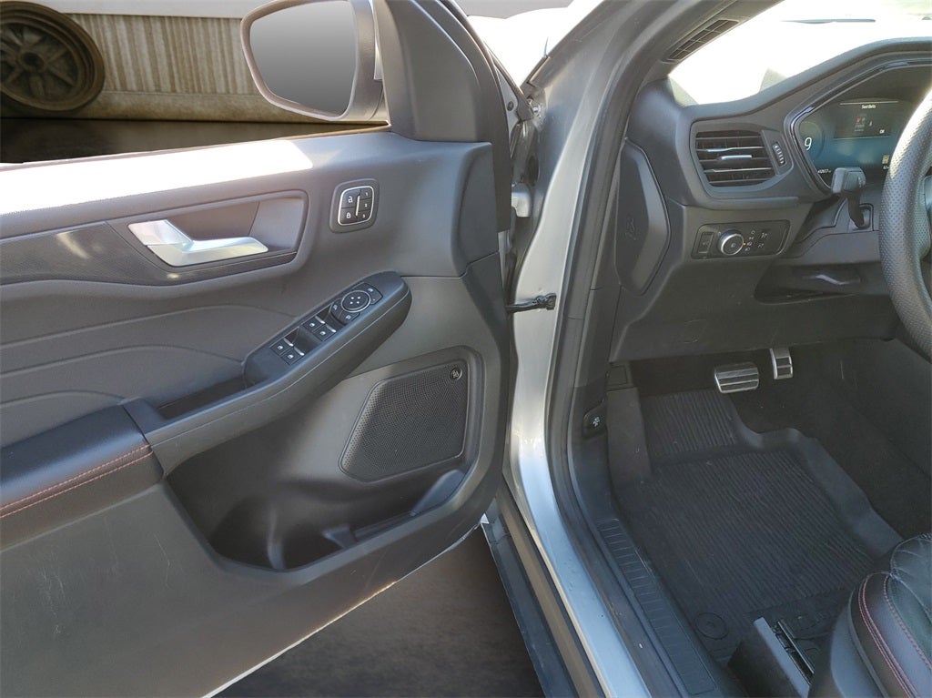 2023 Ford Escape ST-Line Elite