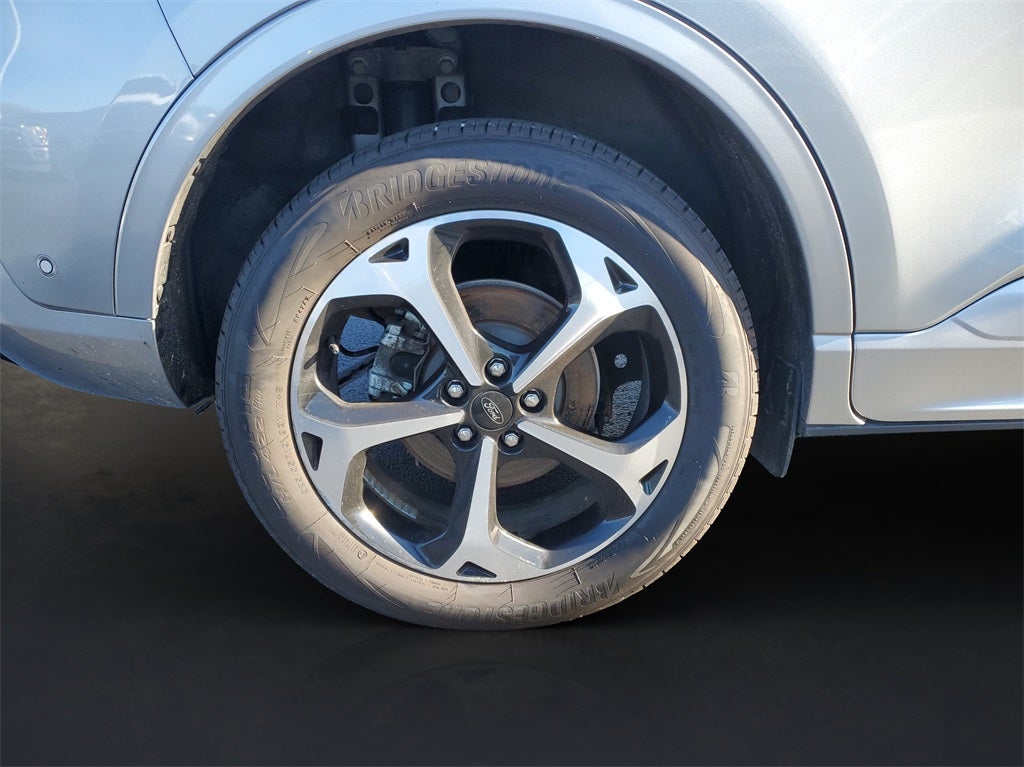 2023 Ford Escape ST-Line Elite