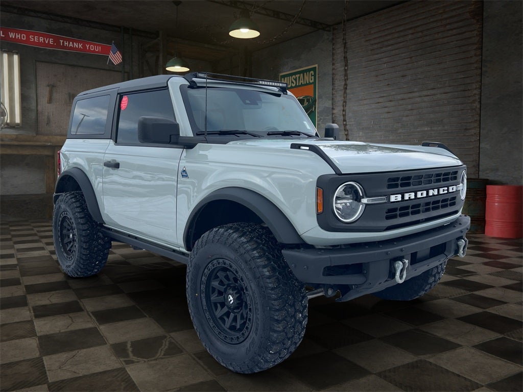 2022 Ford Bronco Black Diamond