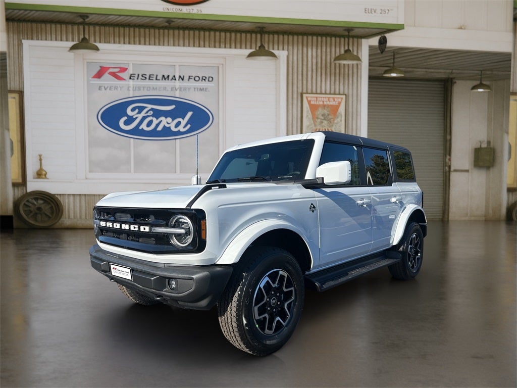 2025 Ford Bronco Outer Banks®