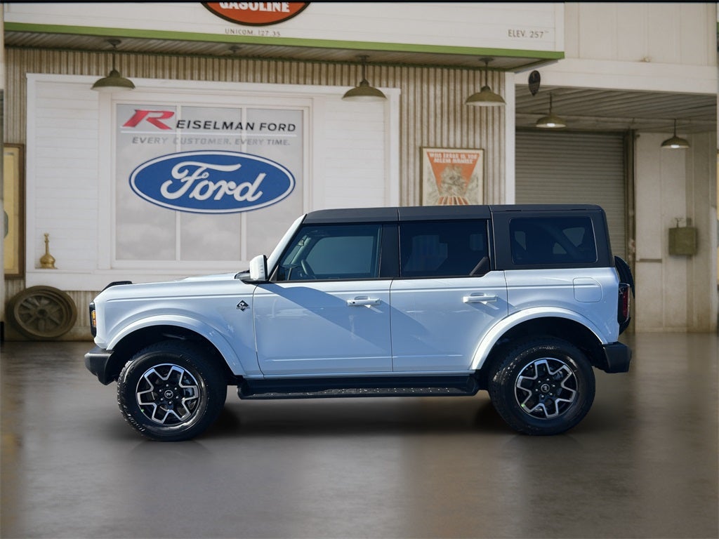 2025 Ford Bronco Outer Banks®