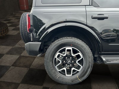 2026 Ford Bronco Outer Banks®