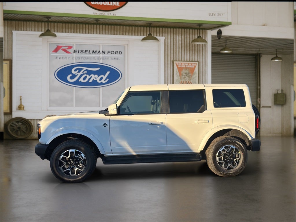 2025 Ford Bronco Outer Banks®