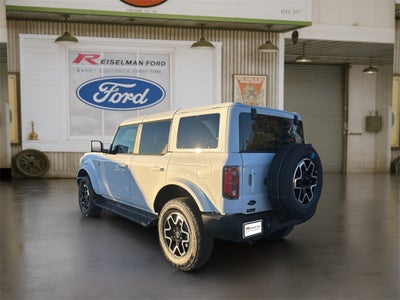 2025 Ford Bronco Outer Banks®