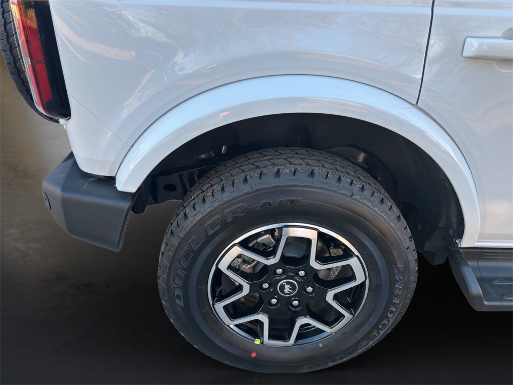 2025 Ford Bronco Outer Banks®