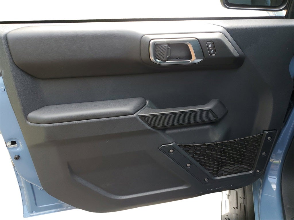 2025 Ford Bronco Outer Banks®