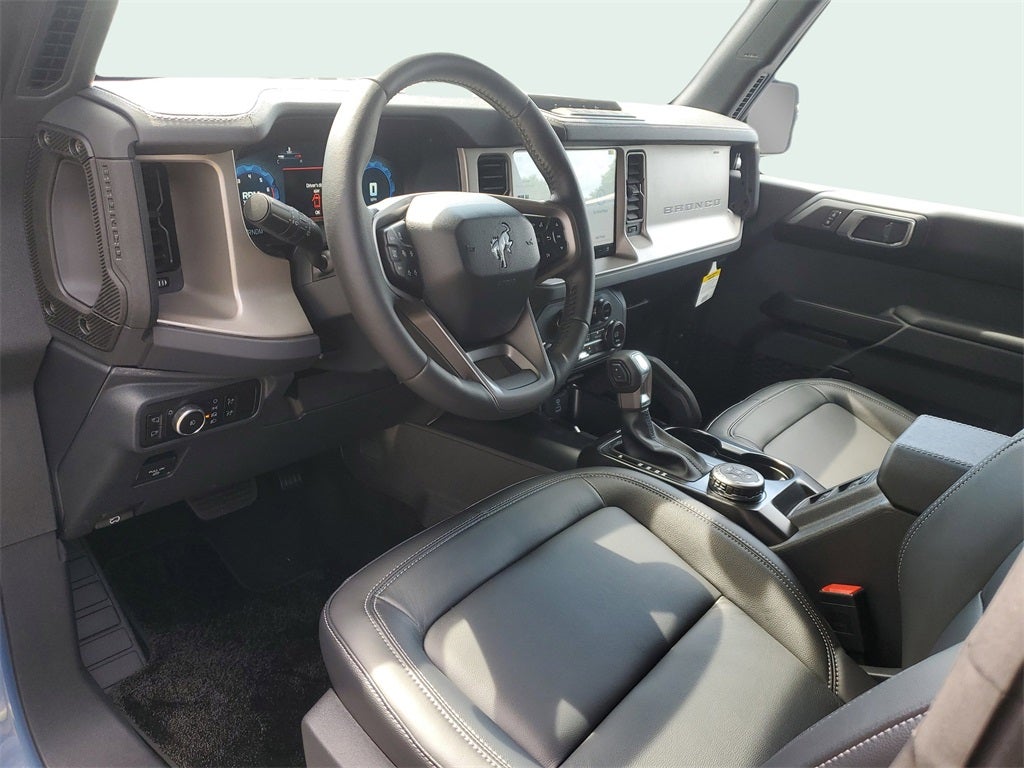 2025 Ford Bronco Outer Banks®