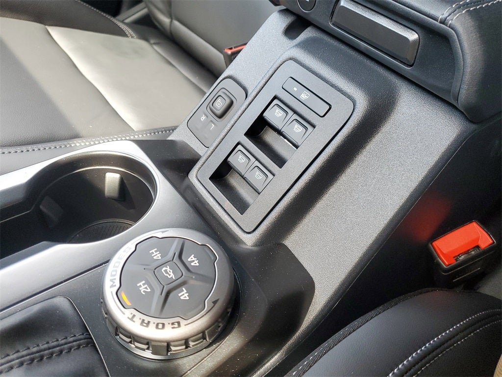 2025 Ford Bronco Outer Banks®