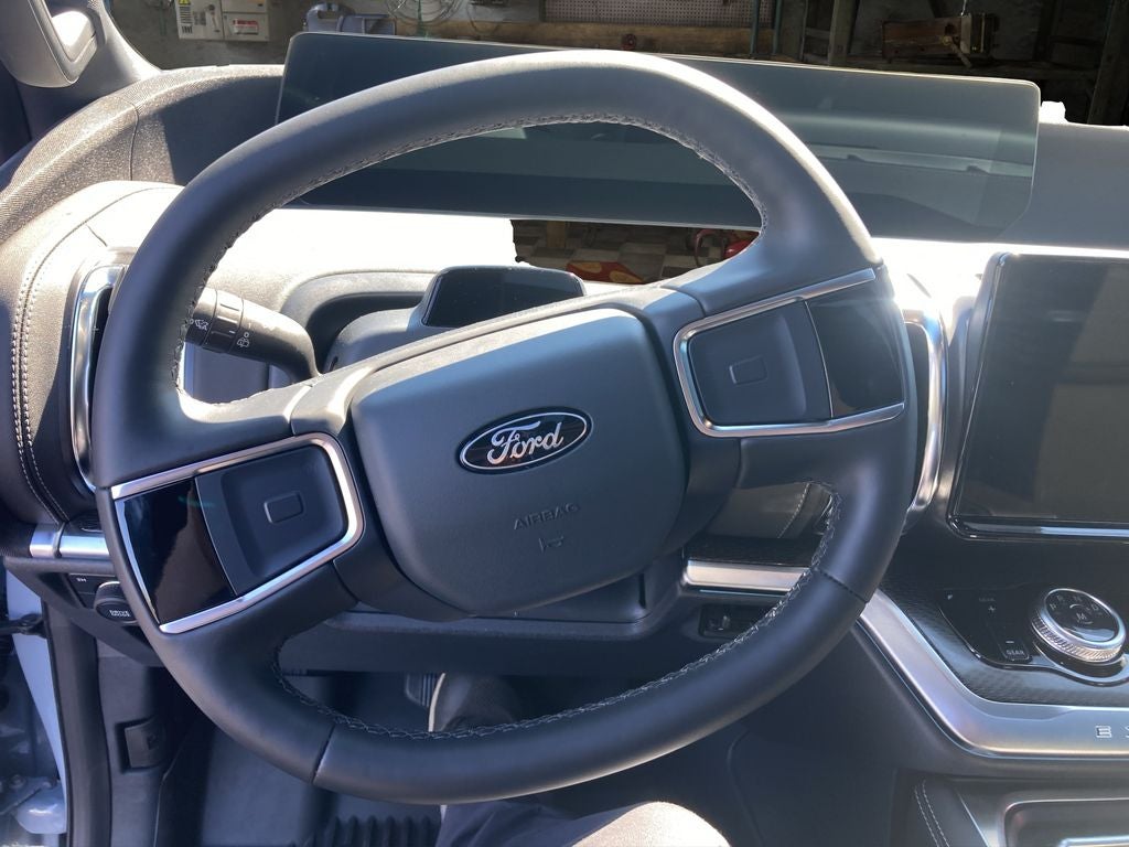 2026 Ford Expedition MAX Platinum®