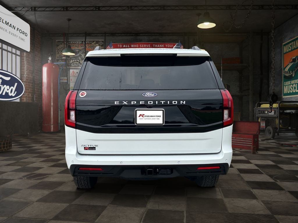 2026 Ford Expedition Active