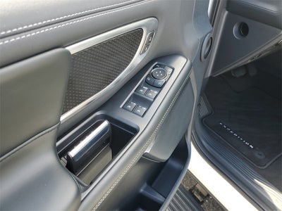 2025 Ford Expedition Platinum®