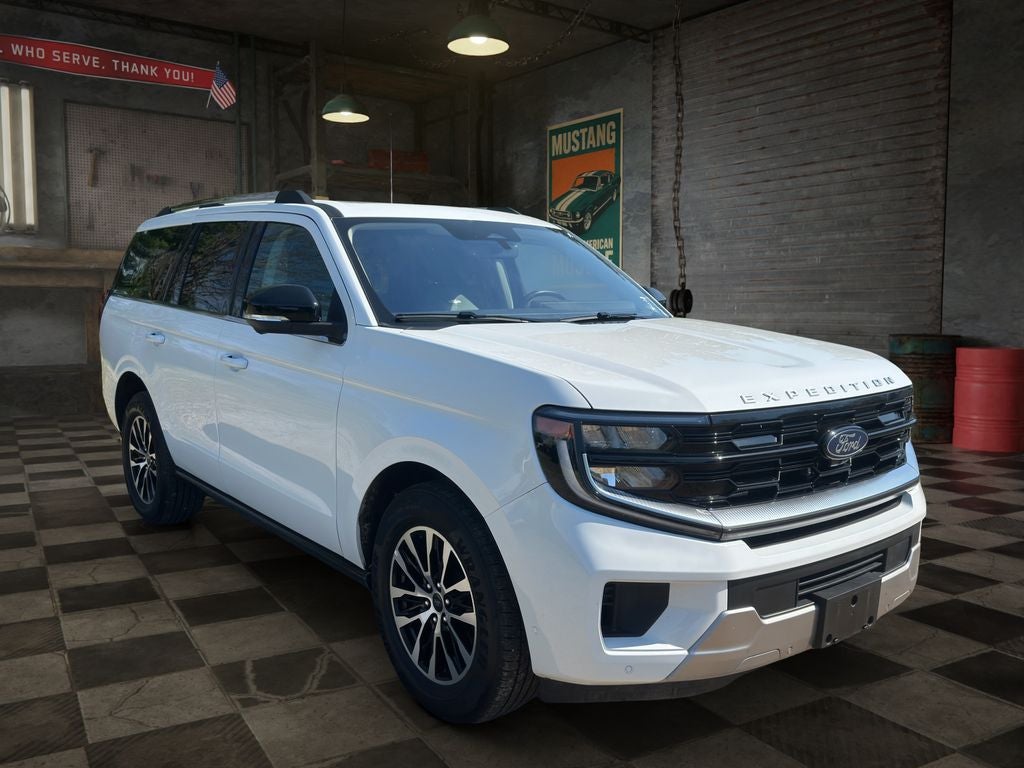 2025 Ford Expedition Platinum
