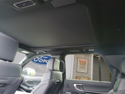 2025 Ford Expedition Platinum®