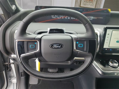 2025 Ford Expedition Platinum®