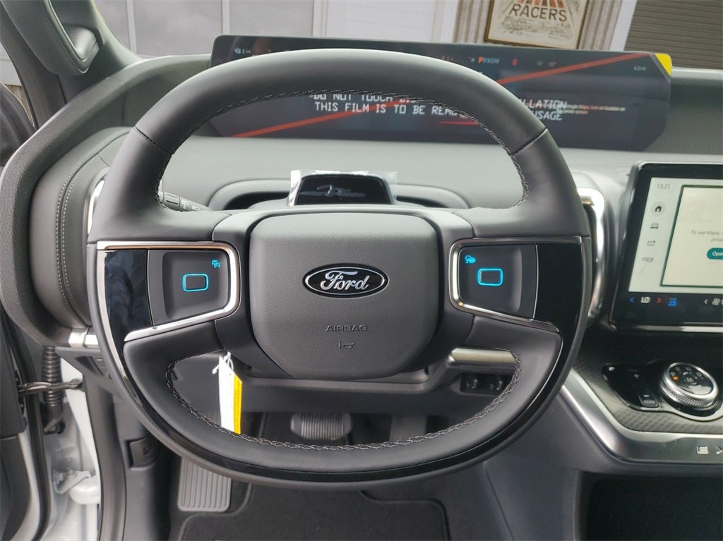 2025 Ford Expedition Platinum®