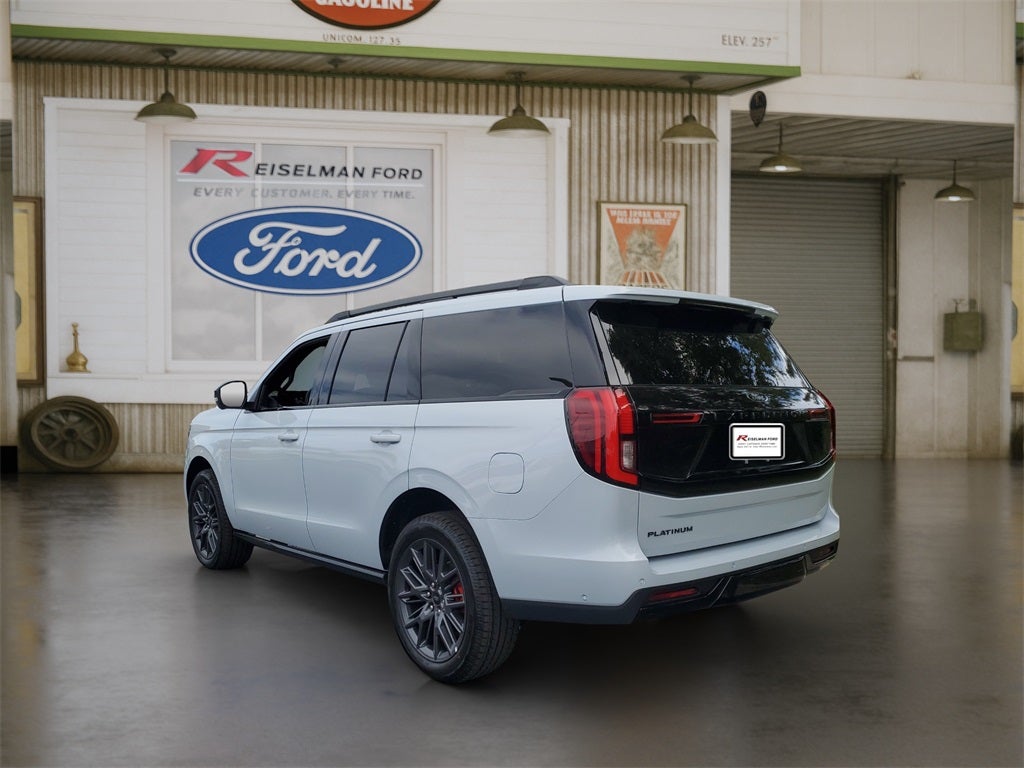 2025 Ford Expedition Platinum®