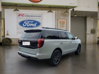 2025 Ford Expedition Platinum®