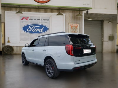 2025 Ford Expedition Platinum®