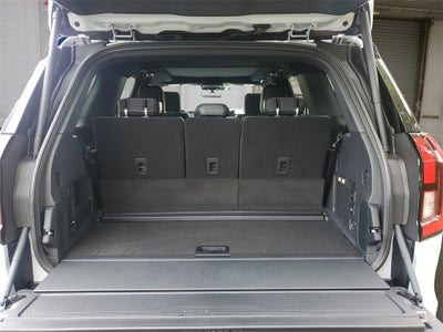 2025 Ford Expedition Platinum®