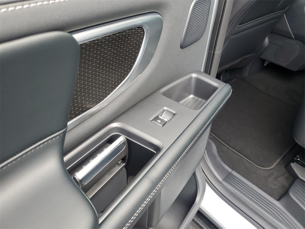 2025 Ford Expedition Platinum®