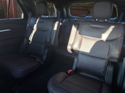 2026 Ford Explorer Platinum™