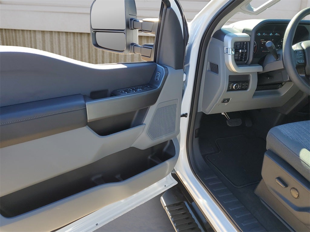 2026 Ford Super Duty F-250® XLT