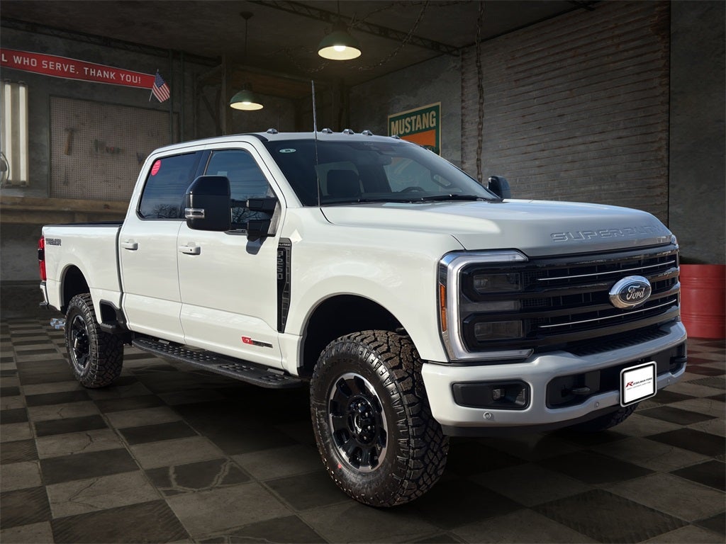 2026 Ford Super Duty F-250® Platinum®