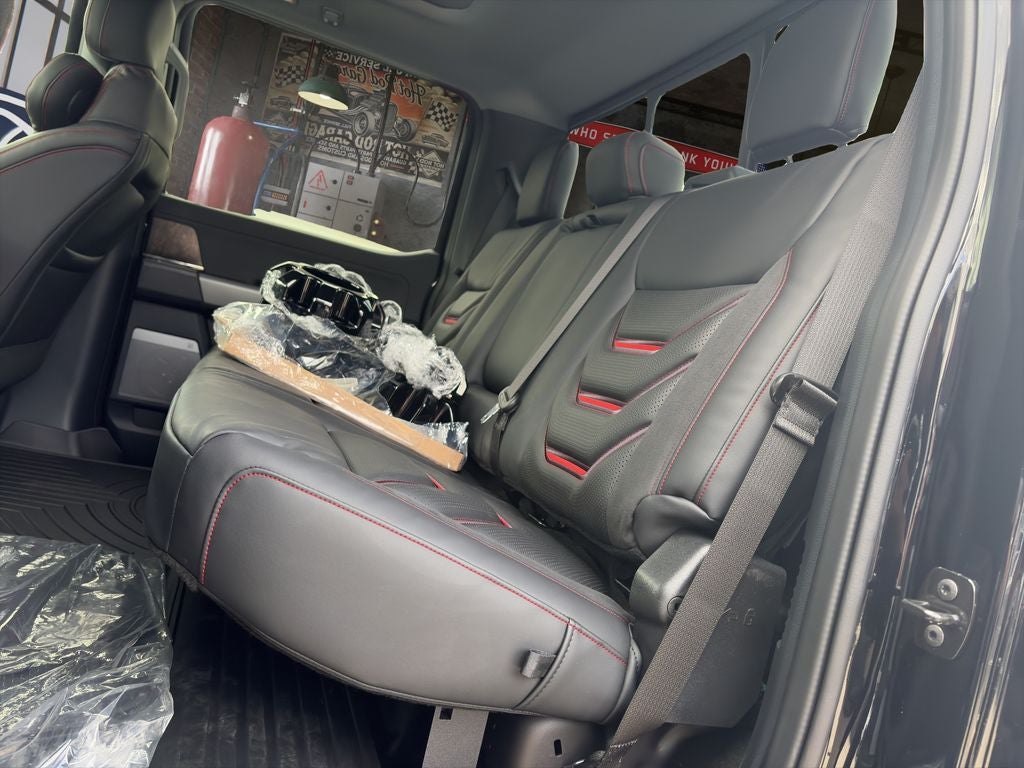2026 Ford Super Duty F-250® Lariat®