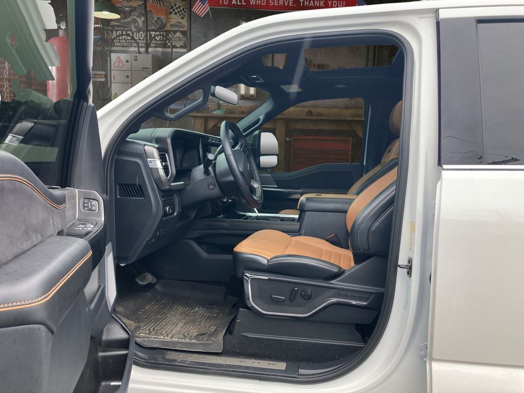 2024 Ford F-250SD Platinum