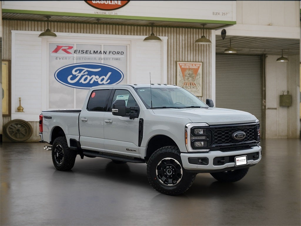 2026 Ford Super Duty F-250® Lariat®